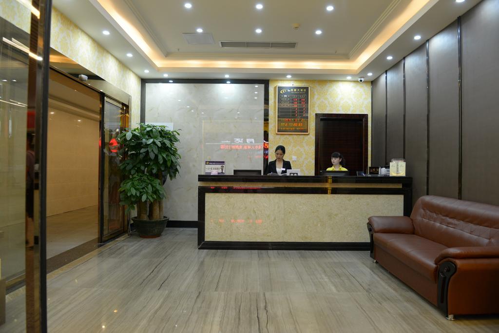 Tie Cheng Hotel Kanton Dış mekan fotoğraf