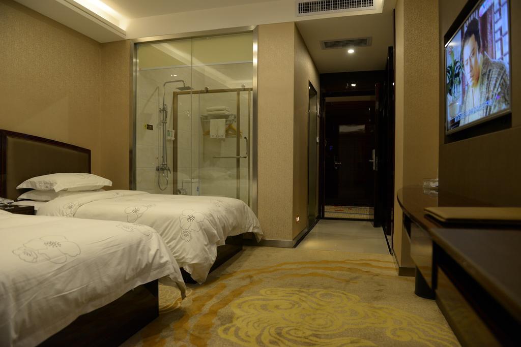 Tie Cheng Hotel Kanton Oda fotoğraf